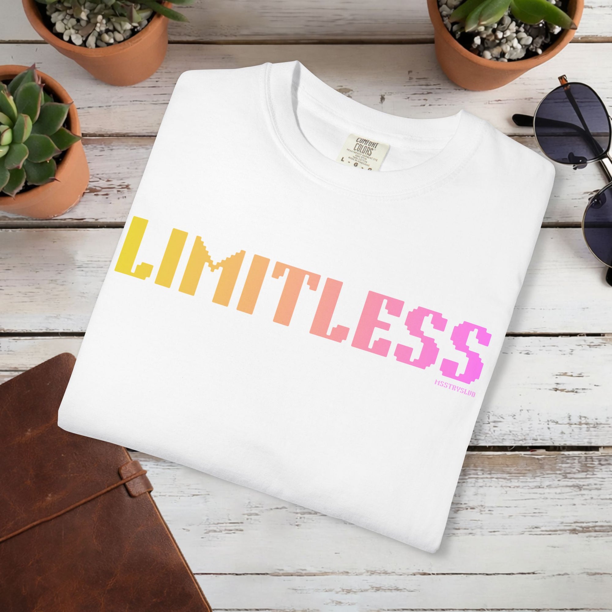 LIMITLESS Graphic T Shirt Aesthetic Streetwear Tee, Unisex Minimal Typography Shirt, Pastel Fashion Top