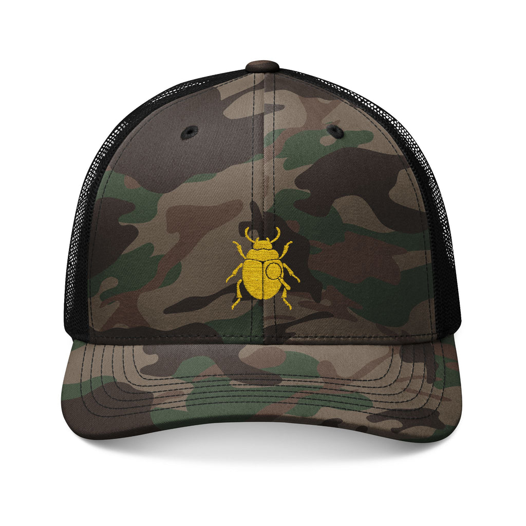 "FIND THE BEETLE NOT" Camouflage Trucker Hat (Embroidery)