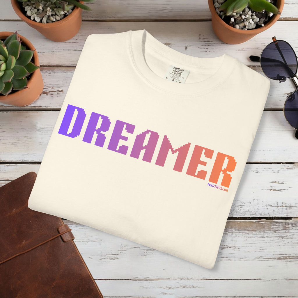 DREAMER Graphic T Shirt Aesthetic Streetwear Tee, Unisex Minimal Typography Shirt, Pastel Fashion Top