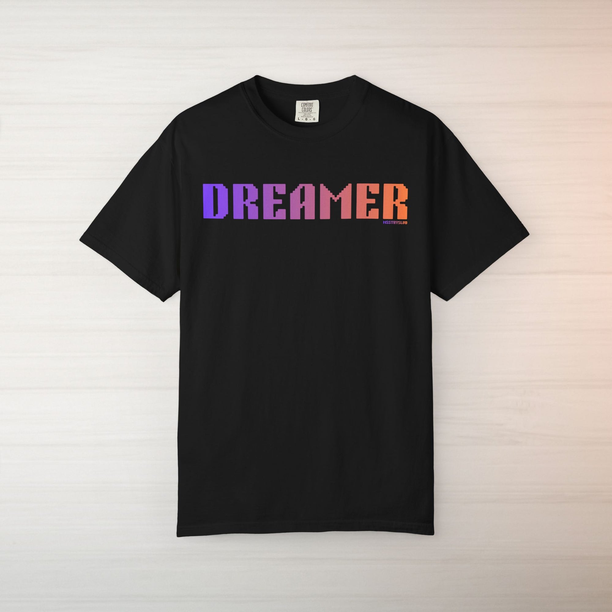 DREAMER Graphic T Shirt Aesthetic Streetwear Tee, Unisex Minimal Typography Shirt, Pastel Fashion Top