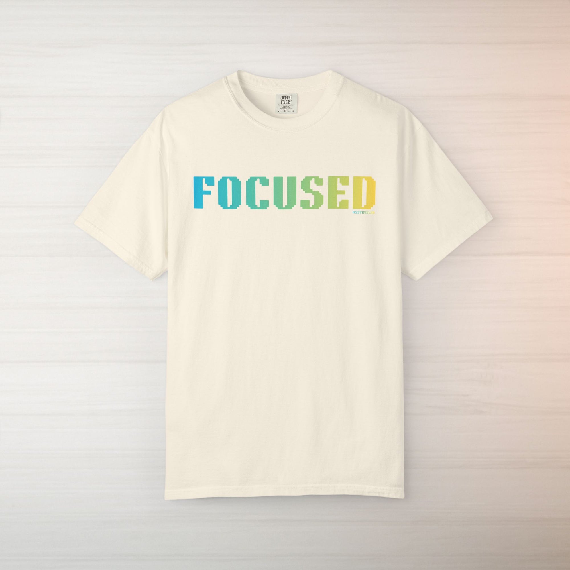 FOCUSED Graphic T Shirt Aesthetic Streetwear Tee, Unisex Minimal Typography Shirt, Study Pastel Fashion Top