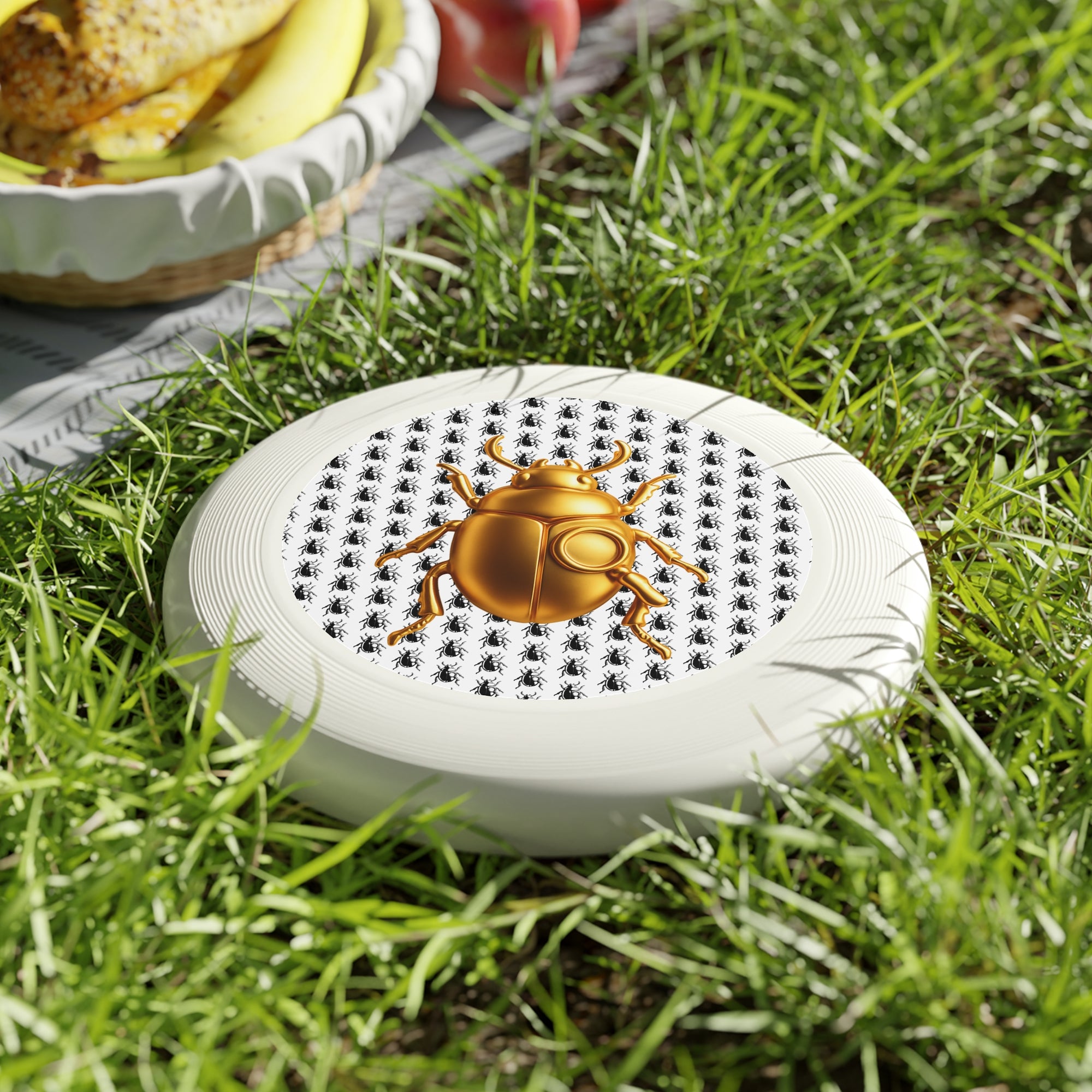 🌀 Golden Beetle Flyer - Wham-O Frisbee