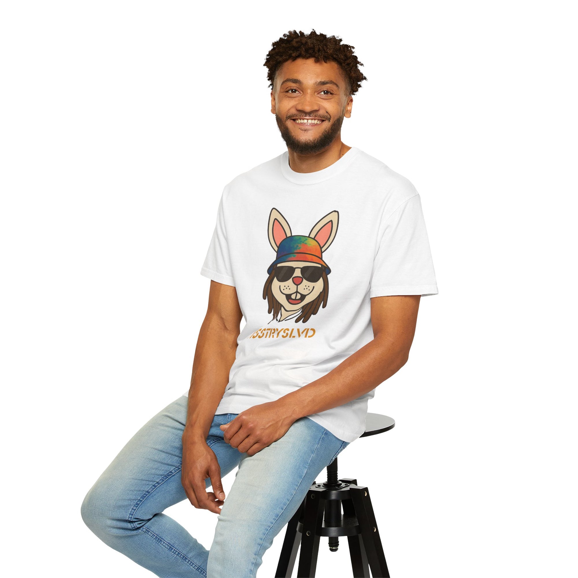 “RABBIT VIBES V1” Graphic T-Shirt – Streetwear Bunny Tee For Men & Women