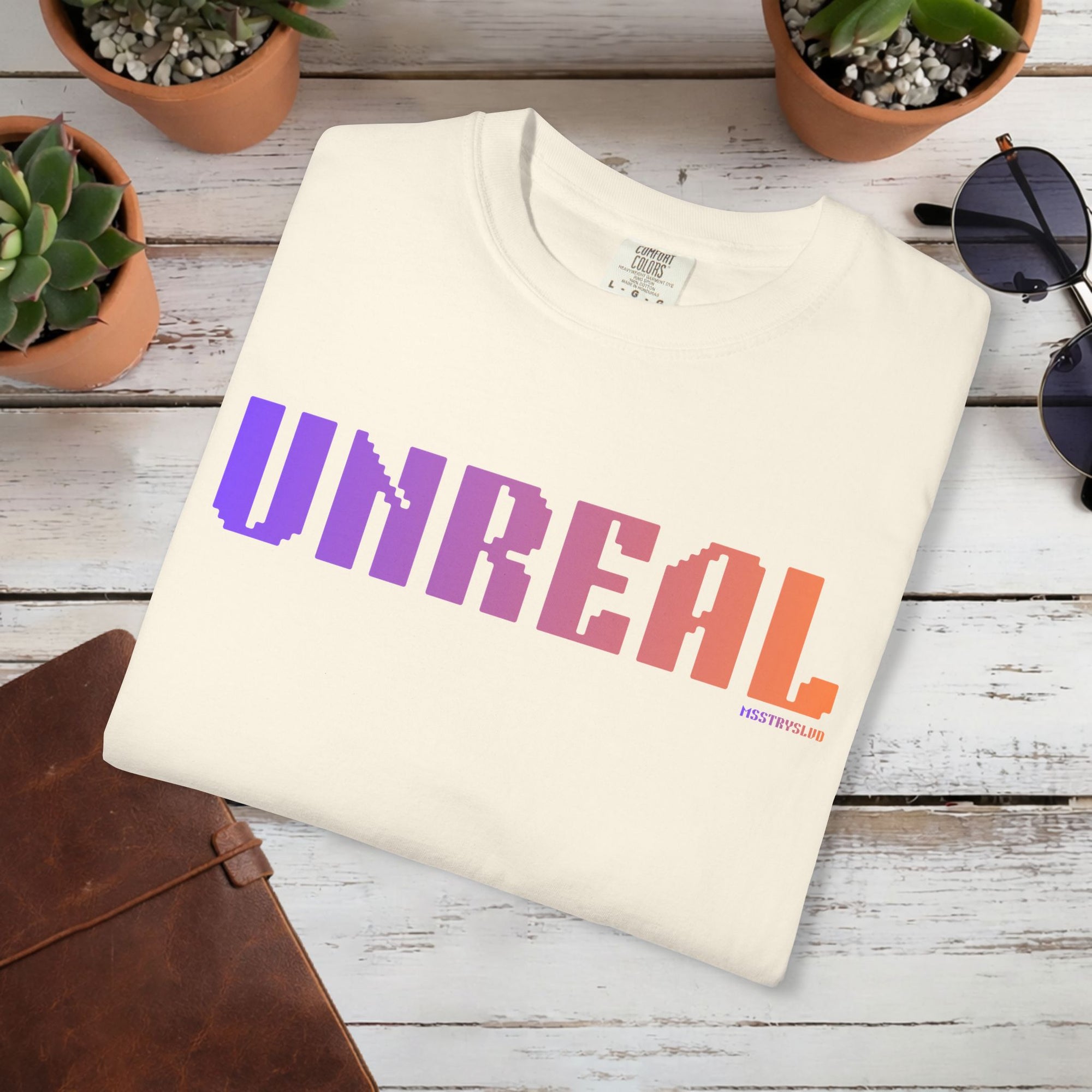 UNREAL Graphic T Shirt Aesthetic Streetwear Tee, Unisex Minimal Typography Shirt, Soft Pastel Fashion Top