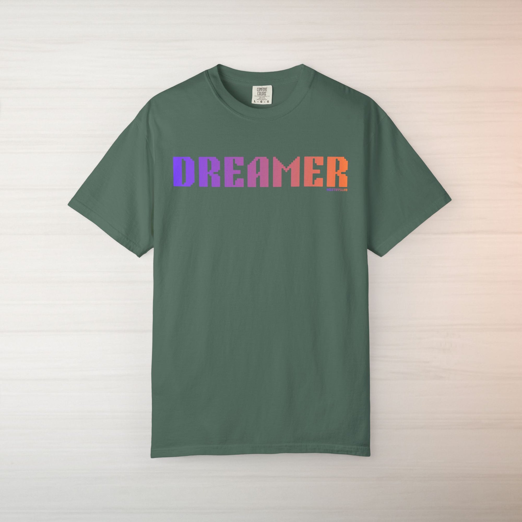 DREAMER Graphic T Shirt Aesthetic Streetwear Tee, Unisex Minimal Typography Shirt, Pastel Fashion Top
