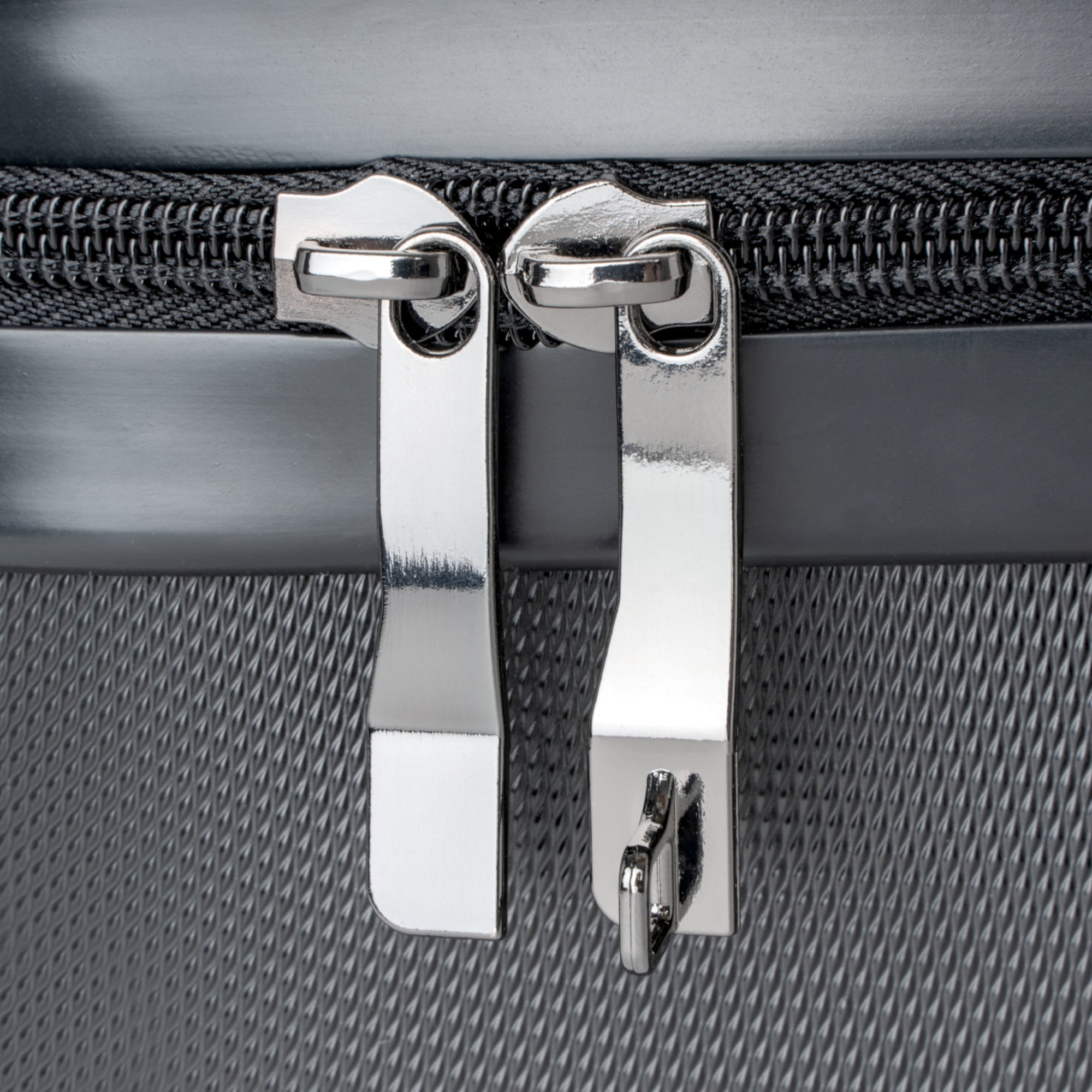 ✈️ "BUGGED AND BOLD" Suitcase - Golden Scarab Beetle Luggage